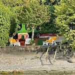 L'oleandro Sul D'iseo