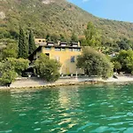 L'oleandro Sul D'iseo * Sulzano