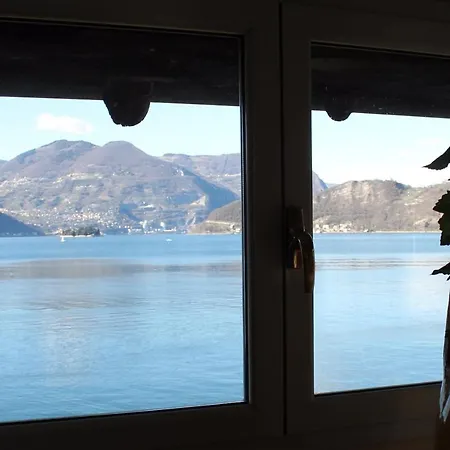 L'oleandro Sul D'iseo